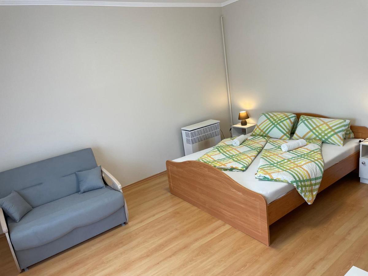 Pingvin Cukraszda Apartman Felso Szint Balatonmáriafürdő Eksteriør bilde