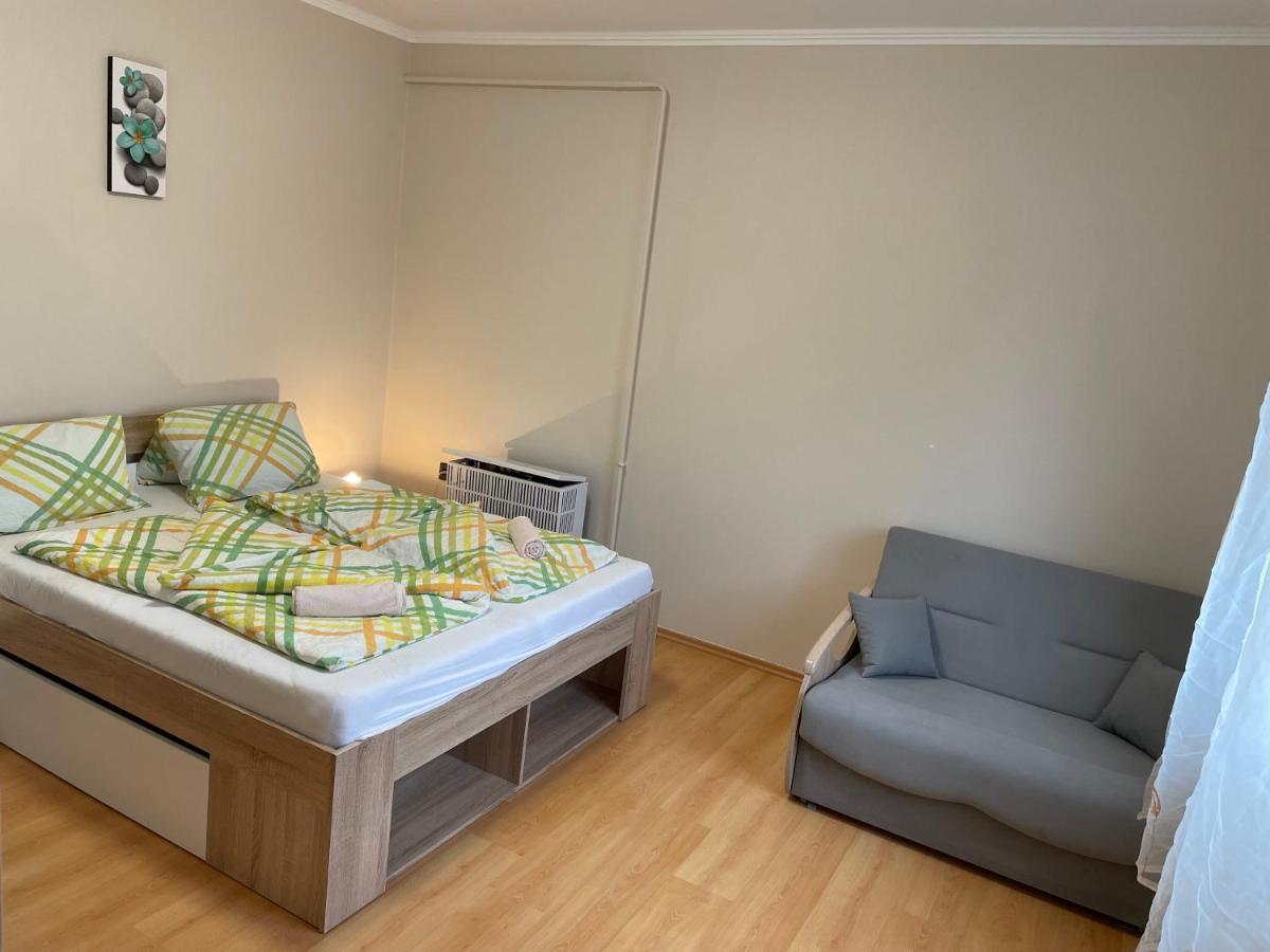 Pingvin Cukraszda Apartman Felso Szint Balatonmáriafürdő Eksteriør bilde