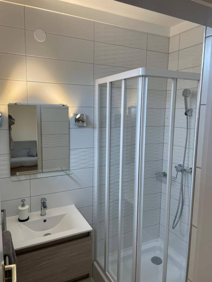 Pingvin Cukraszda Apartman Felso Szint Balatonmáriafürdő Eksteriør bilde