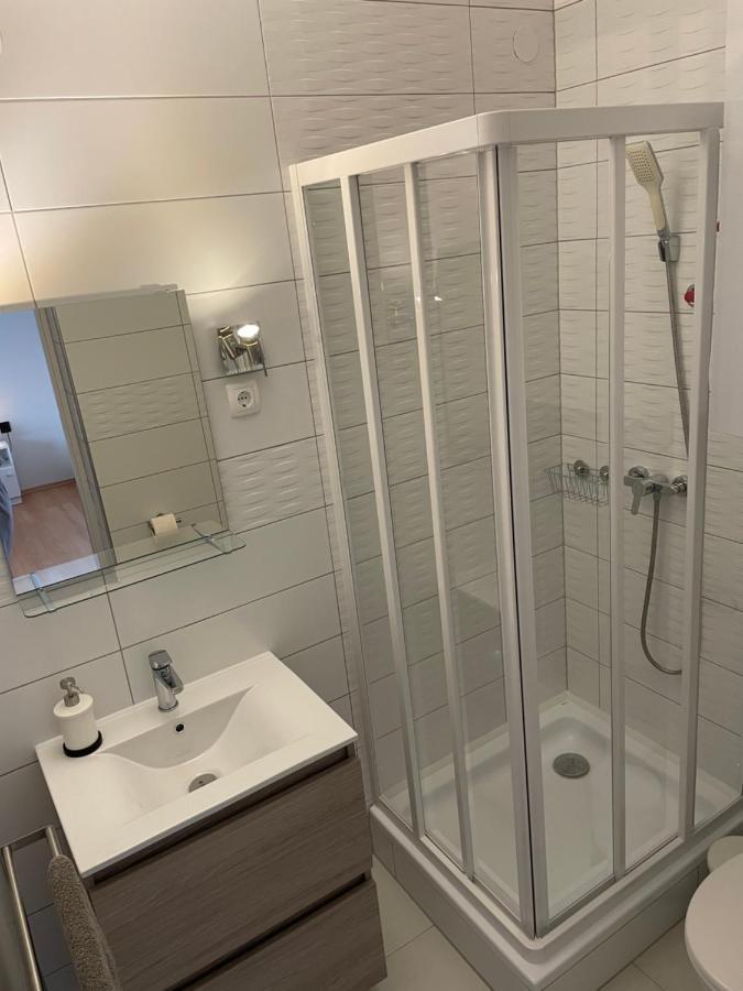 Pingvin Cukraszda Apartman Felso Szint Balatonmáriafürdő Eksteriør bilde