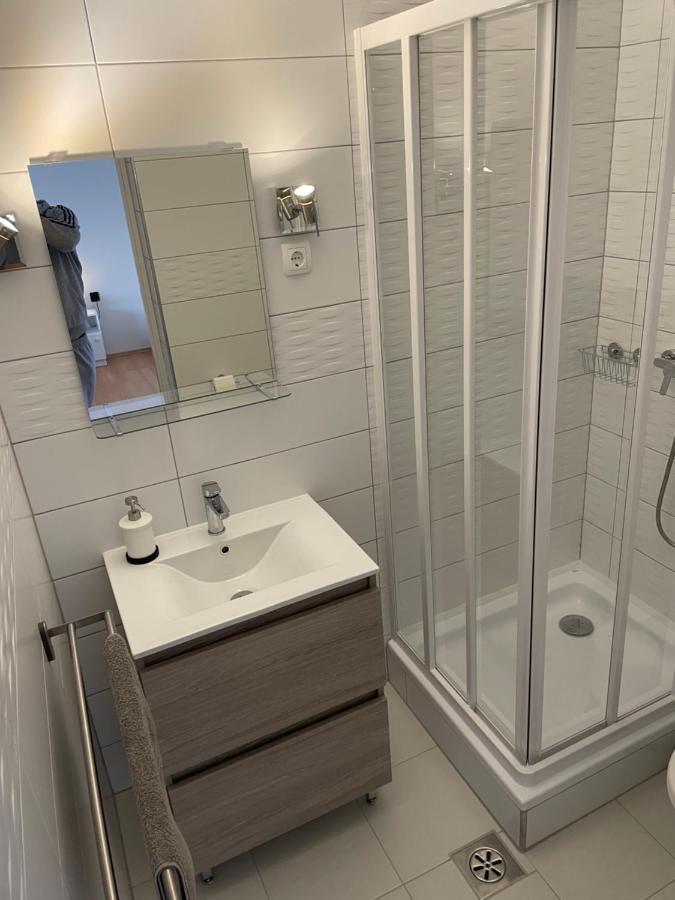 Pingvin Cukraszda Apartman Felso Szint Balatonmáriafürdő Eksteriør bilde