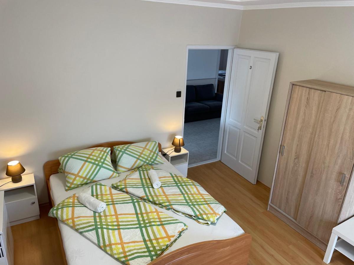 Pingvin Cukraszda Apartman Felso Szint Balatonmáriafürdő Eksteriør bilde
